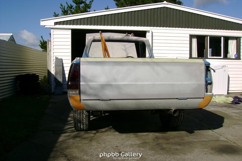83L200